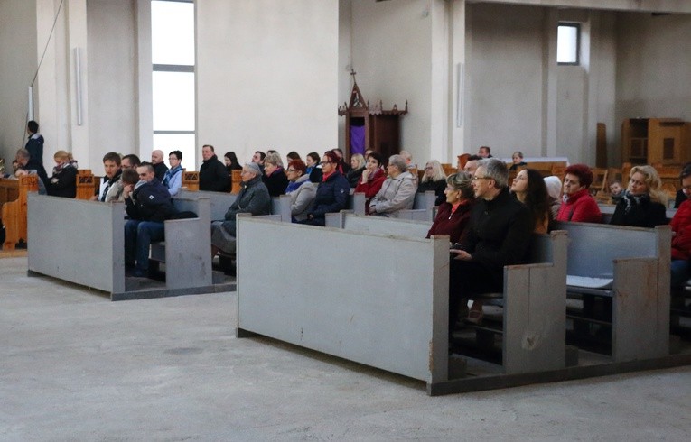 Artystyczna Droga Światła - Elbląg, parafia Brata Alberta