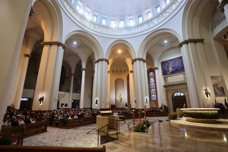 Uroczystość Chrystusa Króla w katowickiej katedrze cz. 1