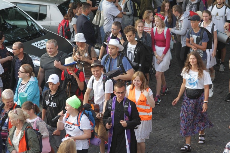 Wyjście pielgrzymki. Część 3