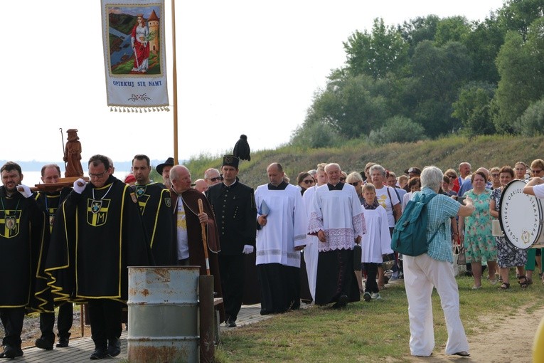 Dobrzyń nad Wisłą. Powitanie figury św. Jakuba