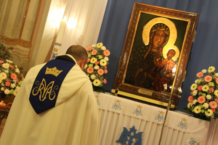 Strzegocin. Nawiedzenie w parafii Matki Bożej Szkaplerznej