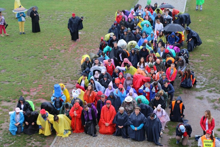 Pielgrzymka 2019. Wejście na Jasną Górę - część I