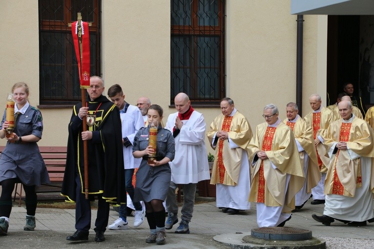 Płock. Święto Miłosierdzia w sanktuarium - cz. 2