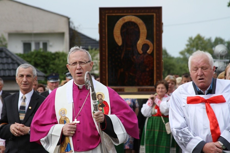 Pniewo. Nawiedzenie w parafii Świętych Apostołów Piotra i Pawła