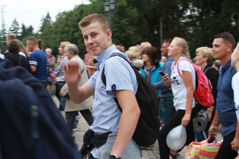Pielgrzymka. Jasna Góra (część 1)