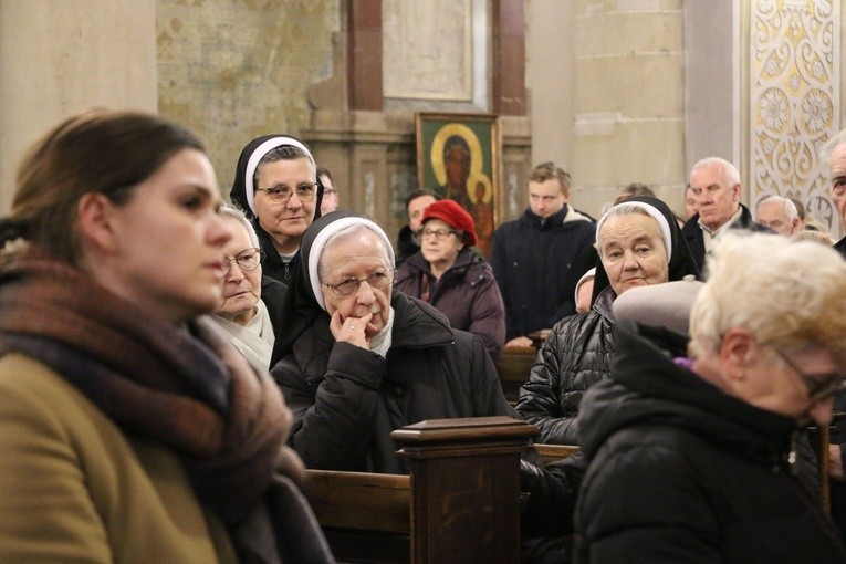 Modlitwa przebłagalna za grzechy duchownych