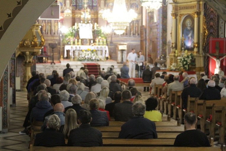 Ciechanów. Marsz dla Życia i Rodziny