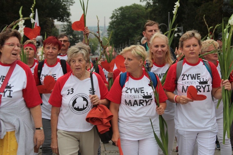 Pielgrzymka. Jasna Góra (część 1)