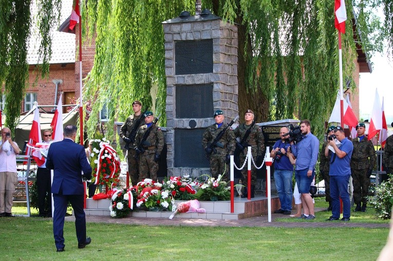 Zielonka Pasłęcka - Dzień Walki i Męczeństwa Wsi Polskiej