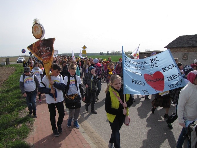 Eucharystyczny Ruch Młodych w Przasnyszu i Rostkowie