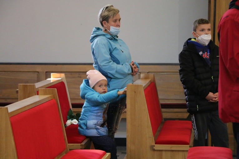 Mława. Poświęcenie pomnika Dzieci Nienarodzonych