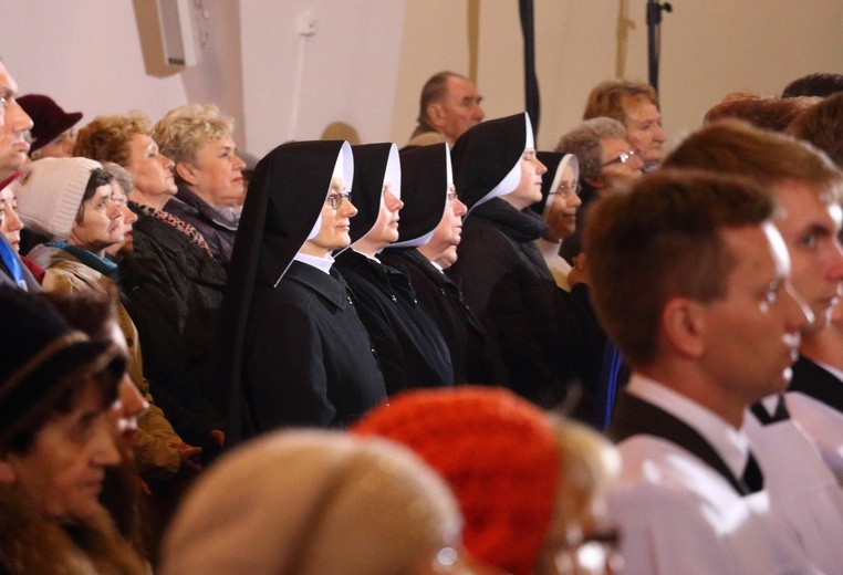 Msza dziękczyna za osoby konsekrowane