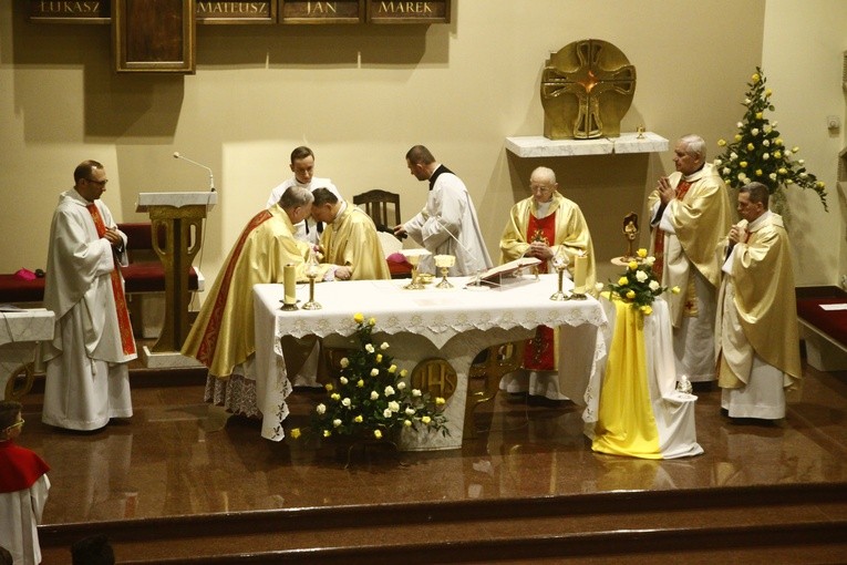 Relikwie św. Jana Pawła II w Rusinowicach