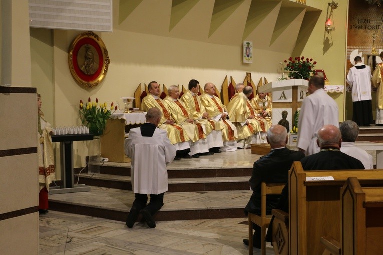 Ciechanów. Jubileusz parafii św. Piotra Apostoła