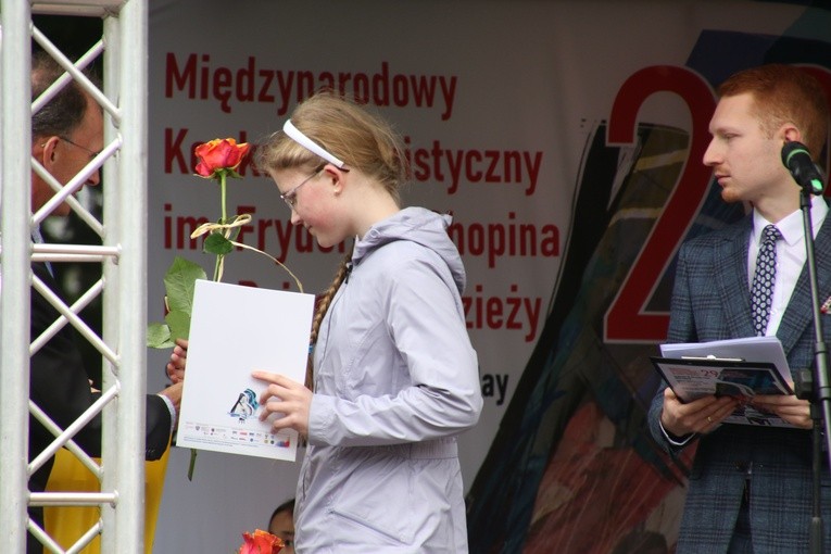 Szafarnia. Finał konkursu pianistycznego