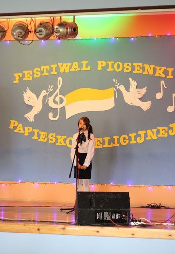 Konkurs piosenki religijno-papieskiej