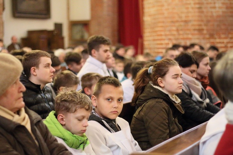 Wielki Czwartek - Msza Krzyżma św.