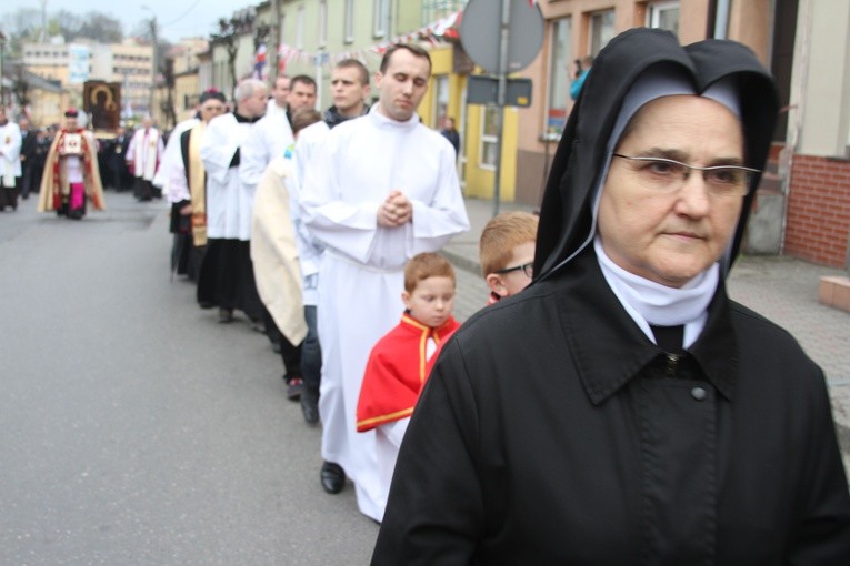 Rypin. Nawiedzenie w parafii Trójcy Świętej