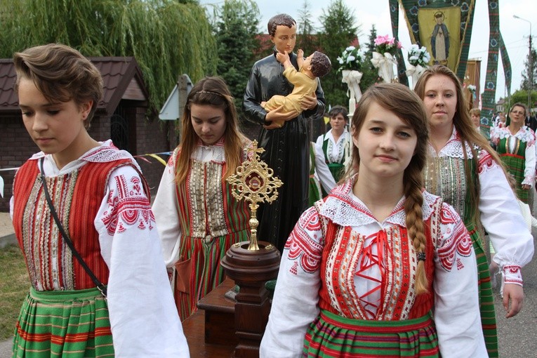 Pniewo. Nawiedzenie w parafii Świętych Apostołów Piotra i Pawła