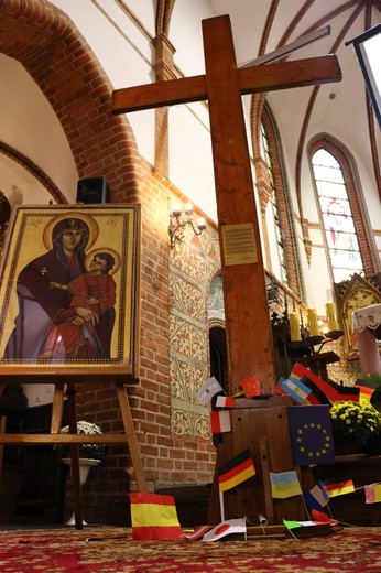Symbole ŚDM - Parafia św. Jakuba, Tolkmicko