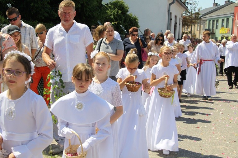 Maków Mazowiecki. Boże Ciało w parafii św. Józefa