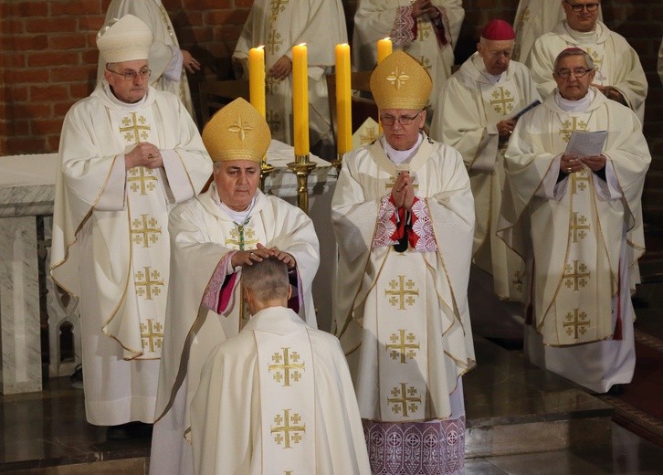 Święcenia biskupie ks. Wojciecha Skibickiego cz. I