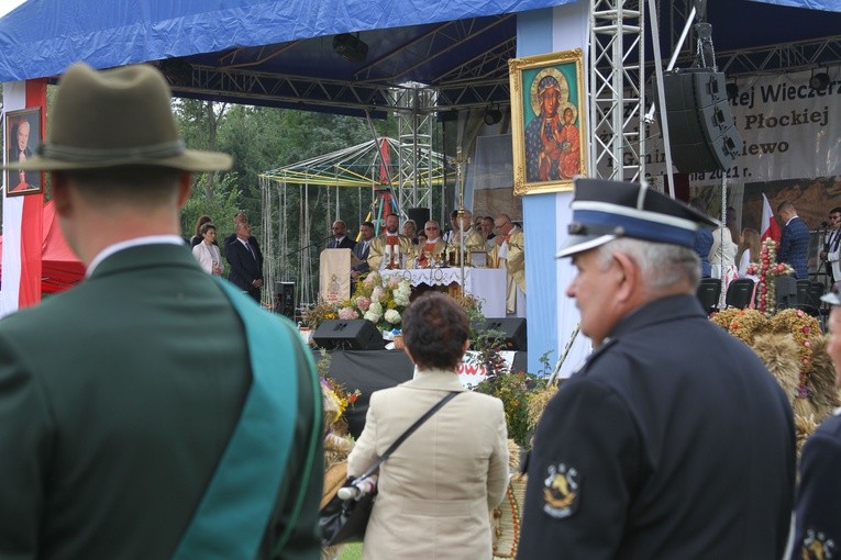 Karniewo. Dożynki diecezjalne cz. 2