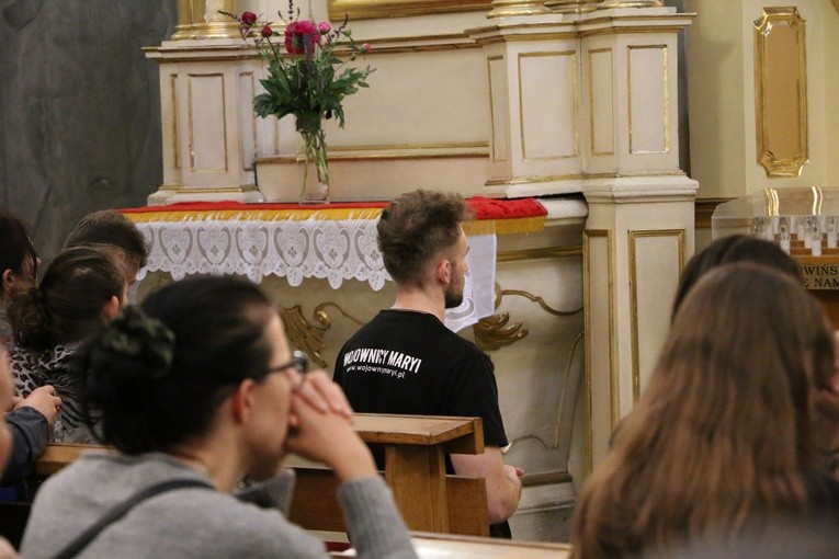 Czerwińsk n. Wisłą. 24 godziny Męki Pańskiej 