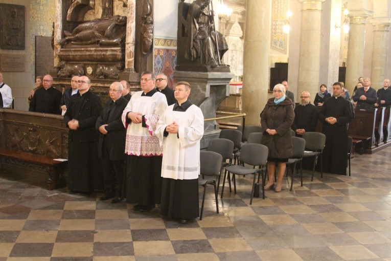 Płock. Kanoniczne objęcie diecezji przez bp. Szymona Stułkowskiego. Cz. 2