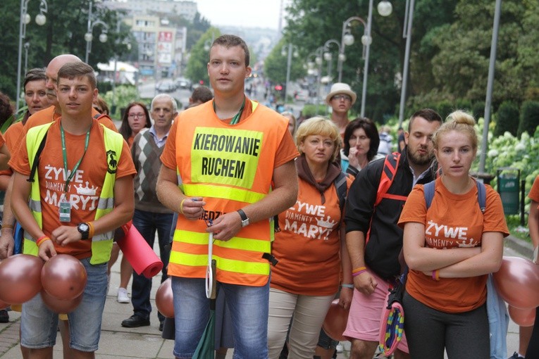 Pielgrzymka. Jasna Góra (część 1)