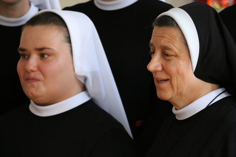 Obłóczyny u sióstr pasjonistek