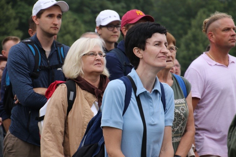 Pielgrzymka. Wejście na szczyt - cz. 2