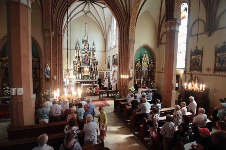 Ryjewo - odpust w sanktuarium Świętej Rodziny