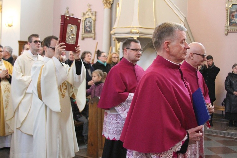 Inauguracja Kapituły św. Michała w Płocku - cz. 2