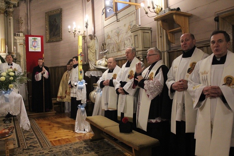 Święcieniec. Nawiedzenie w parafii św. Wincentego i Anastazego