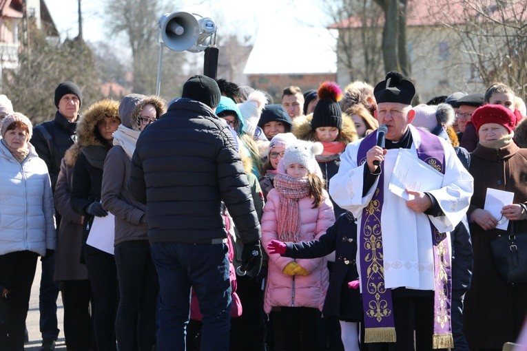 Droga Krzyżowa w Bogatem