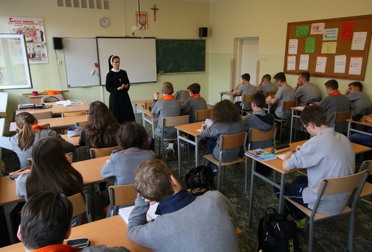 Czy będzie mniej lekcji religii w szkołach we Wrocławiu?