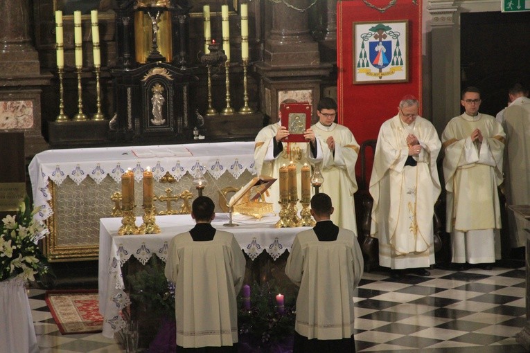 Płocka fara. Zakończenie peregrynacji relikwii św. Stanisława Kostki