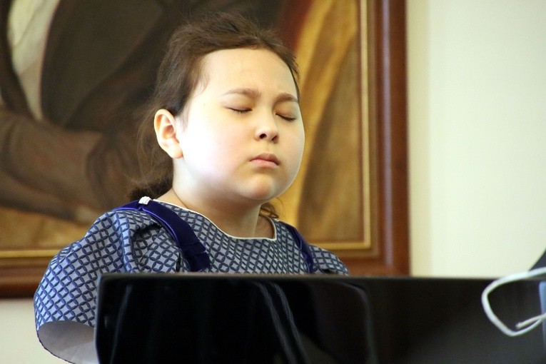 Szafarnia. 30. Konkurs pianistyczny