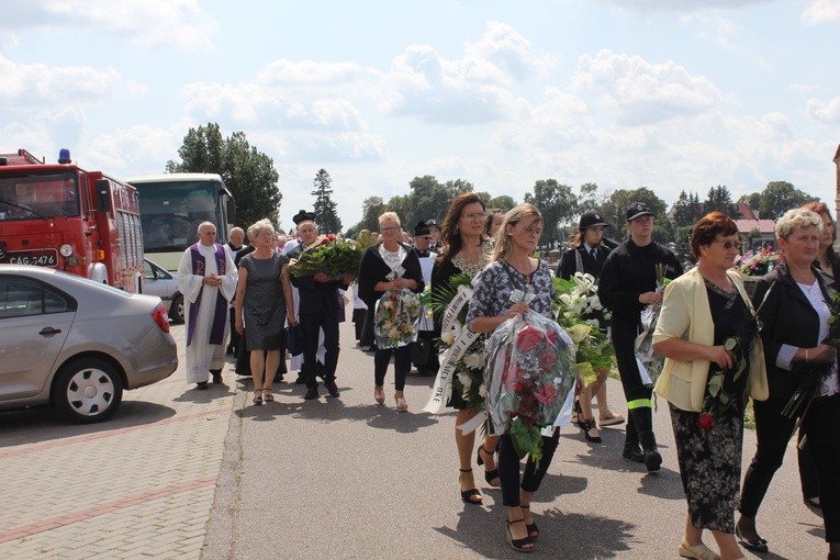 Radzymin. Uroczystości pogrzebowe ks. Zdzisława Kupiszewskiego
