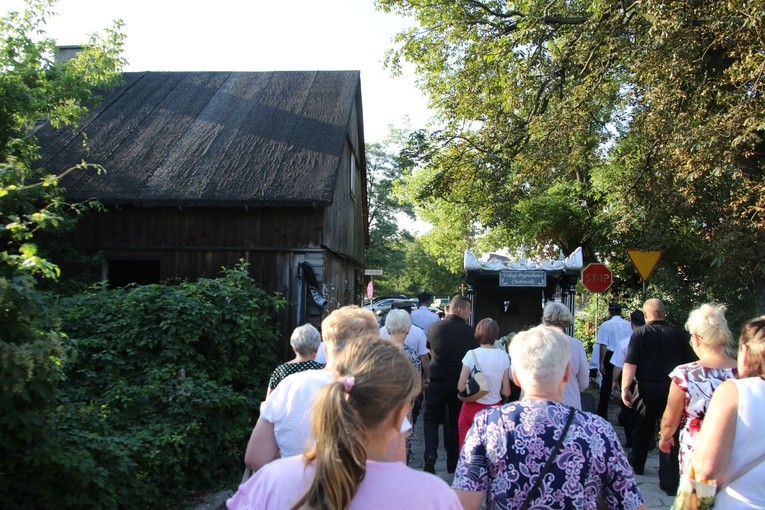 Skępe. Procesja Zaśnięcia NMP