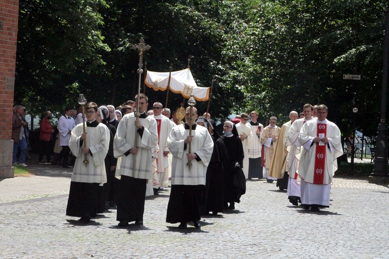 Płock. Obchody Bożego Ciała