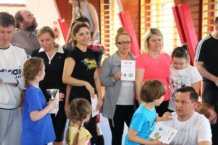 III Rodzinny Turniej Sportowy - Salwatorianie Elbląg