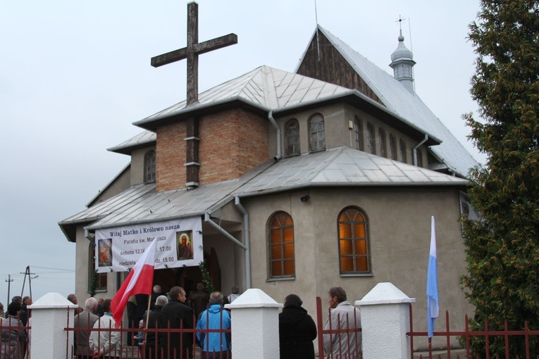 Goleszyn. Nawiedzenie w parafii św. Mateusza Apostoła