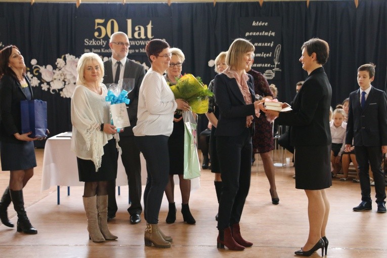 50-lecie Szkoły Podstawowej nr 2 w Makowie 