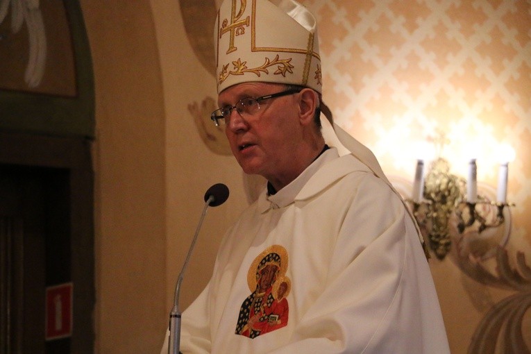 Biała. Nawiedzenie w parafii św. Jadwigi Śląskiej