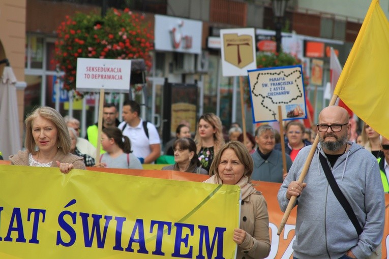 Ciechanów. Marsz dla Życia i Rodziny