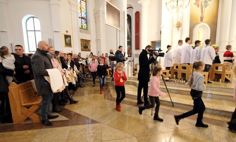 Morąg - schola Trójeczka