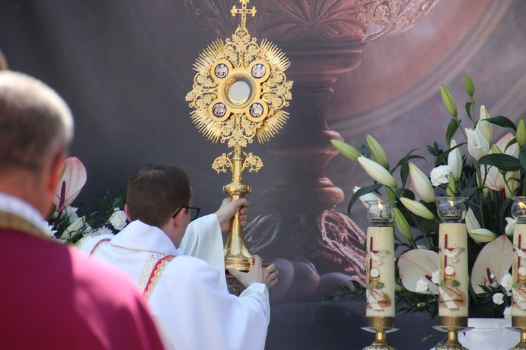 Płock. Procesja Bożego Ciała