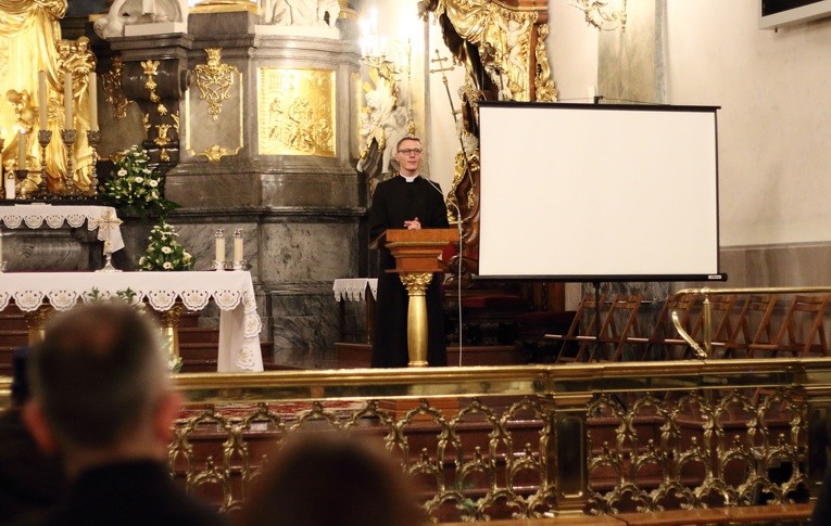 Czuwanie maturzystów diecezji elbląskiej